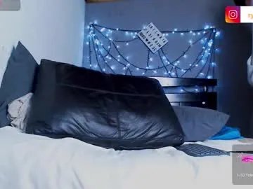 Freechat ryannhill_ on Chaturbate