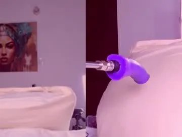 Freechat saskya_summer on Chaturbate