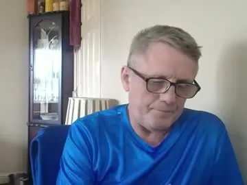 Freechat scottsman214 on Chaturbate