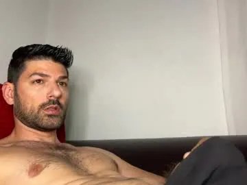 Freechat sexfriendch on Chaturbate