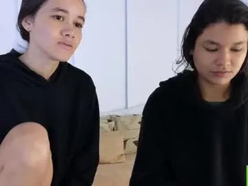 Freechat sexychanell_18 on Chaturbate