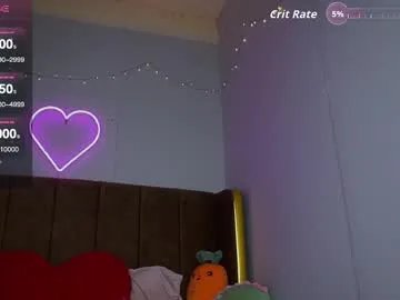 Freechat sophialaxx on Chaturbate