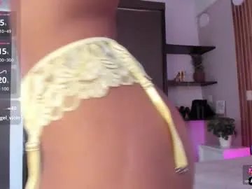 Freechat sweetviolet___ on Chaturbate