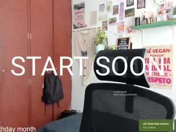 Freechat thetropicalseduction on Chaturbate