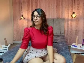 Freechat violetascott_ on Chaturbate