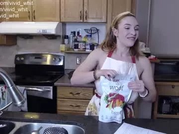 Freechat vivid_whit on Chaturbate