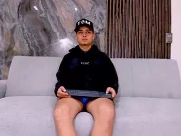 Freechat web_gammer_ on Chaturbate