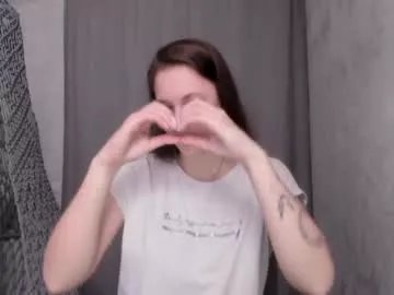 Freechat why_again_me on Chaturbate