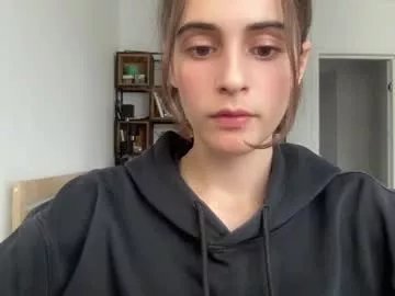 Freechat wonderland_stia on Chaturbate