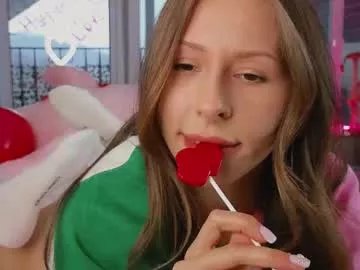 Freechat yononeey on Chaturbate