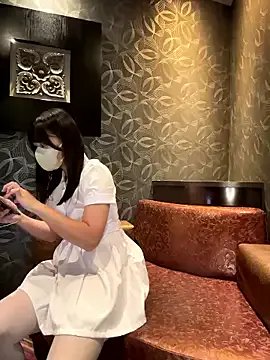 Freechat 0p-saki-p0 on StripChat