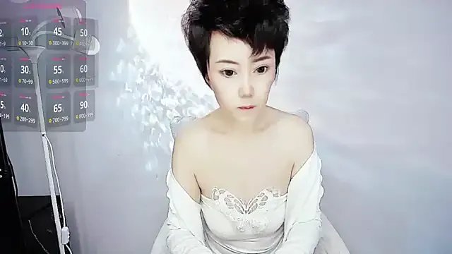 Freechat 9ering-Er on StripChat