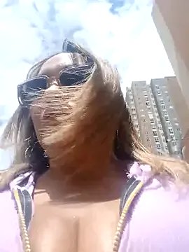 Freechat Afroditecash on StripChat