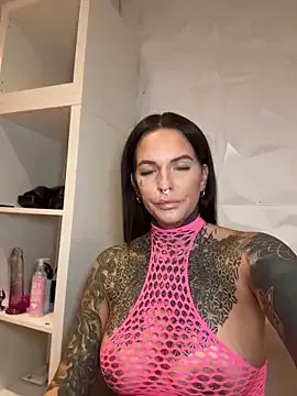 Freechat AileenInkOfficial on StripChat