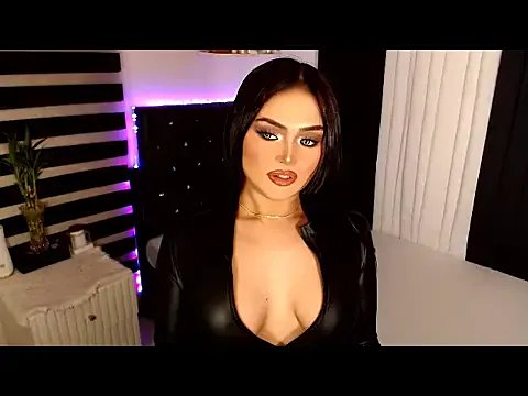 Freechat ameliadom on StripChat