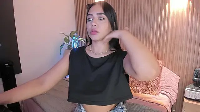 Freechat AMELIE_xx on StripChat