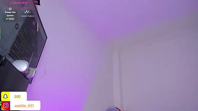 Freechat Anette_ on StripChat