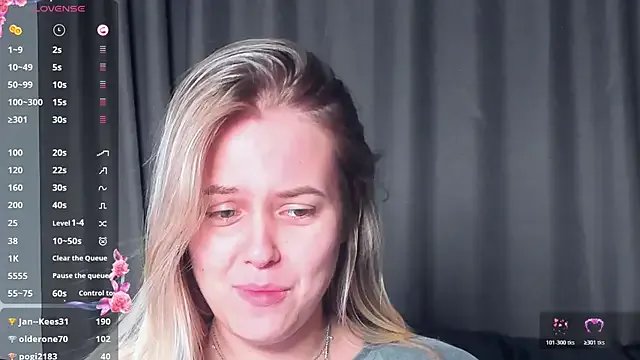 Freechat AngelAnty on StripChat