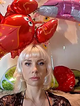 Freechat AureliaDoux on StripChat