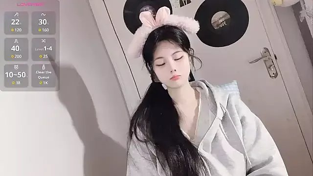 Group Awedenwat on StripChat