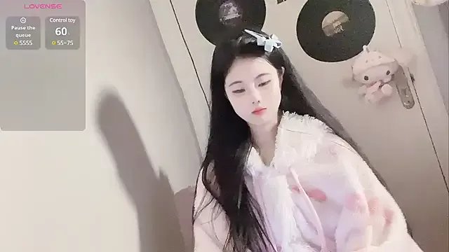 Group Awedenwat on StripChat