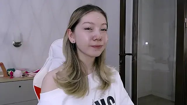 Freechat Babby_Rabbit on StripChat