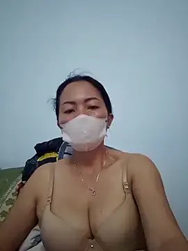 Freechat Baby-sexytits18 on StripChat