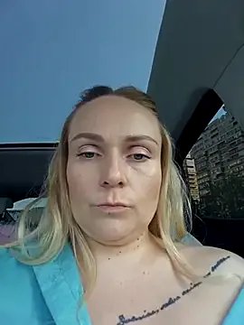 Freechat Bondgirl_013 on StripChat