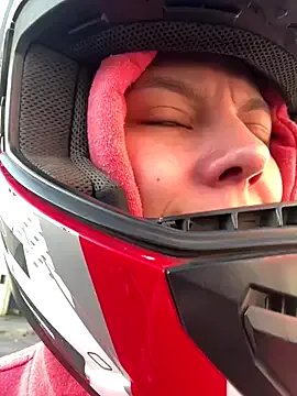 Freechat Bonniepark on StripChat