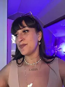 Freechat CarolaDrago on StripChat