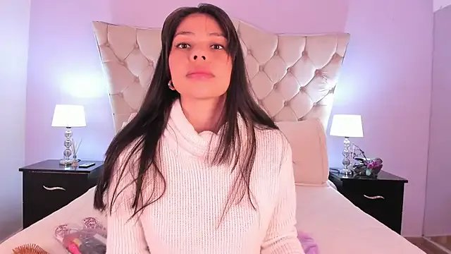 Freechat CarolineNasty on StripChat