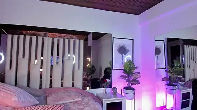 Private Cloee_Rainbow1 on StripChat