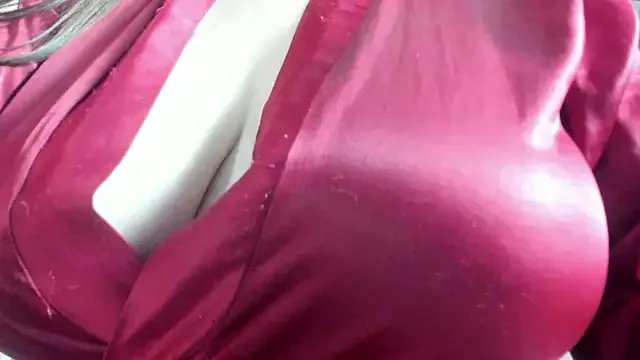 Freechat dolly_zoe on StripChat