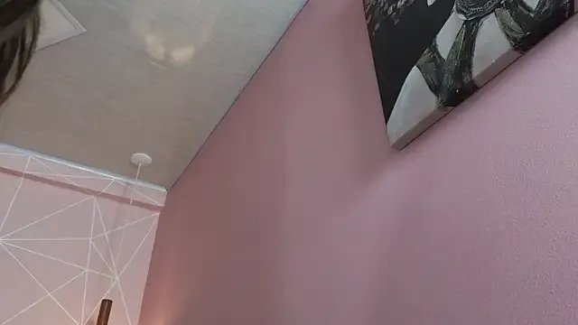 Freechat dolly_zoe on StripChat