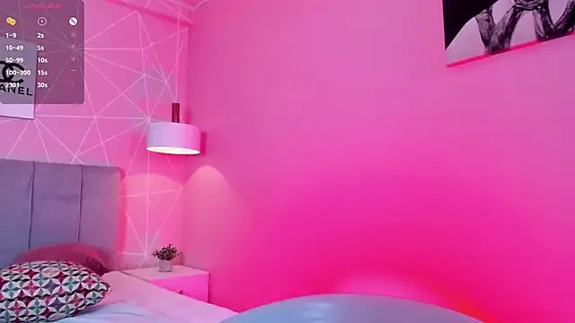 Freechat dolly_zoe on StripChat