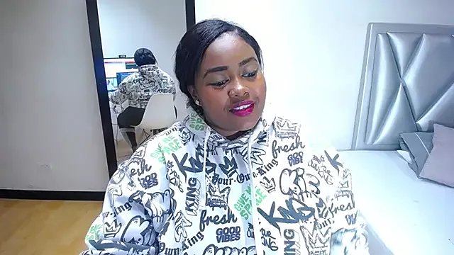 Freechat exotic_karmella on StripChat