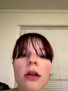 Freechat foxy_ana13 on StripChat