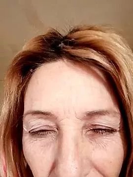 Freechat FrozenWaffle on StripChat