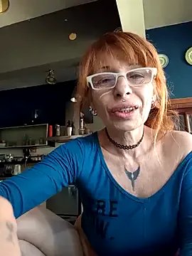 Freechat FrozenWaffle on StripChat