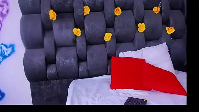 fulfill_fantasies1 on StripChat 