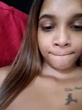 Freechat Indianqueen03 on StripChat