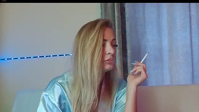 Private Izabellle02 on StripChat