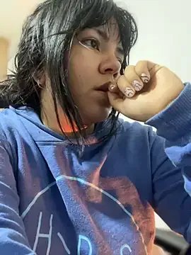 Freechat JulianaCastillo on StripChat