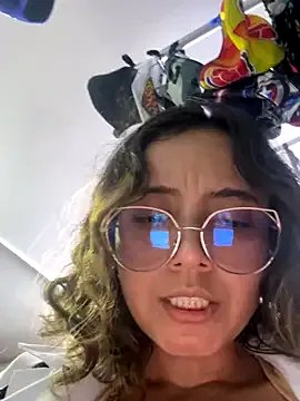 Freechat Kay_LustyWife on StripChat