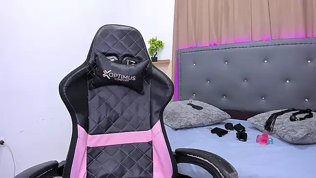 Freechat Kendra_Kait on StripChat