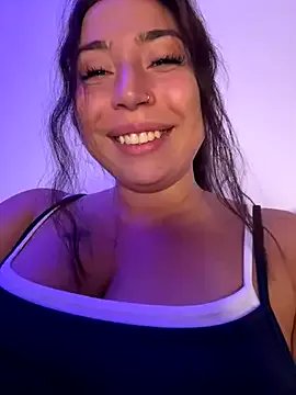 Freechat KimArts on StripChat