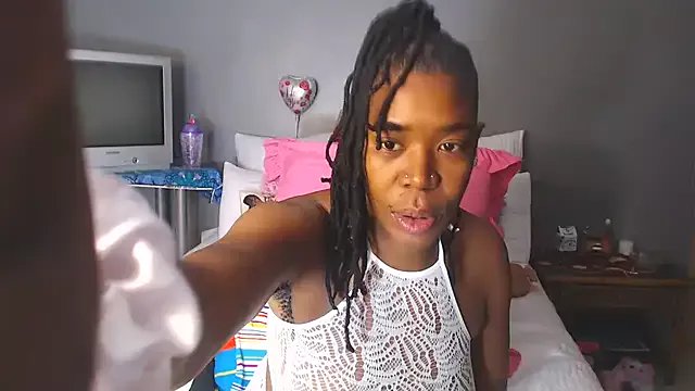 Freechat KinkyTall85 on StripChat