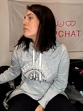 Freechat Linalicious on StripChat