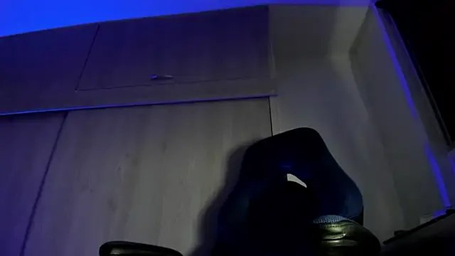 Freechat male_pussy on StripChat