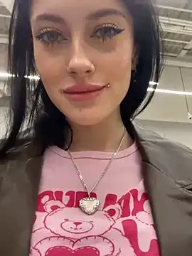 Freechat Melissa_crazy on StripChat